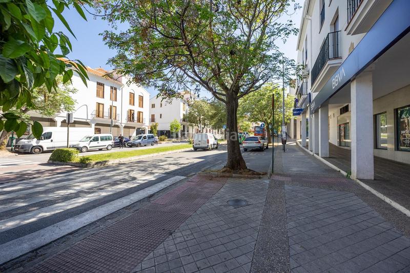 Foto 047bf2b3-03a3-47d9-9624-45574f4622b1. Locale commerciale in calle cerro de los machos 4 in Granada