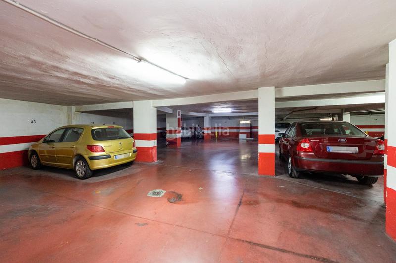 Foto 651a0b70-5e0d-4092-9f28-90b59f8398d6. Posto auto in calle pedro antonio de alarcón 65 in Granada