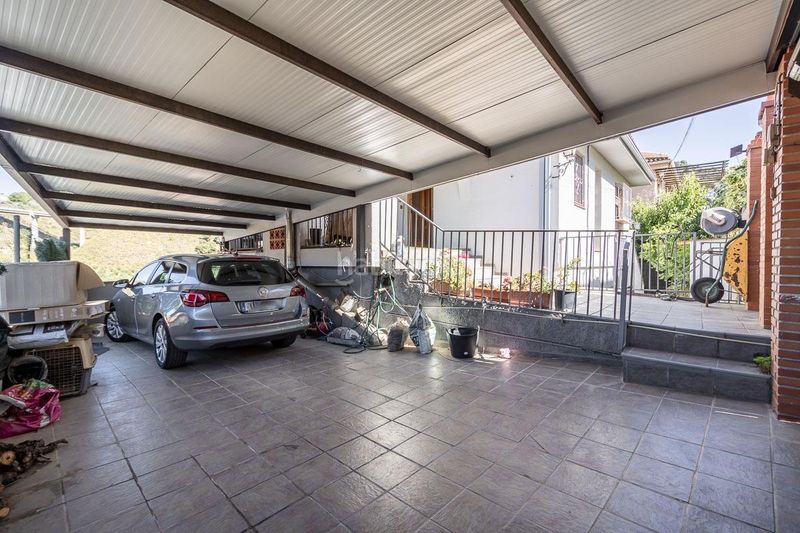 Foto b3e3f374-81db-4233-a4b8-132572eeff49. House in calle peru 9 in Pinos Genil