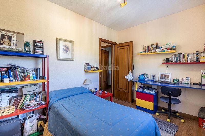 Foto db8fc5f3-e7e4-42a3-ba10-4373844aa586. House in calle peru 9 in Pinos Genil