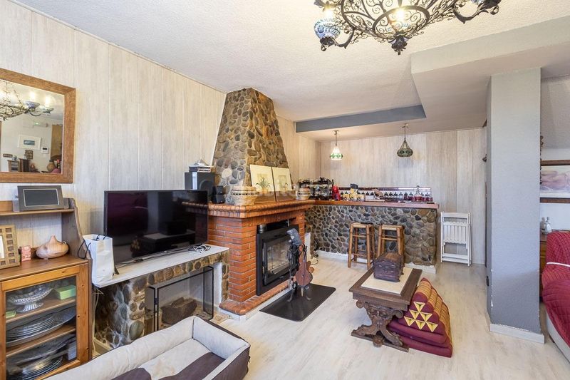 Foto ef230366-f761-4463-9913-dc2b6061c0f5. House in calle peru 9 in Pinos Genil
