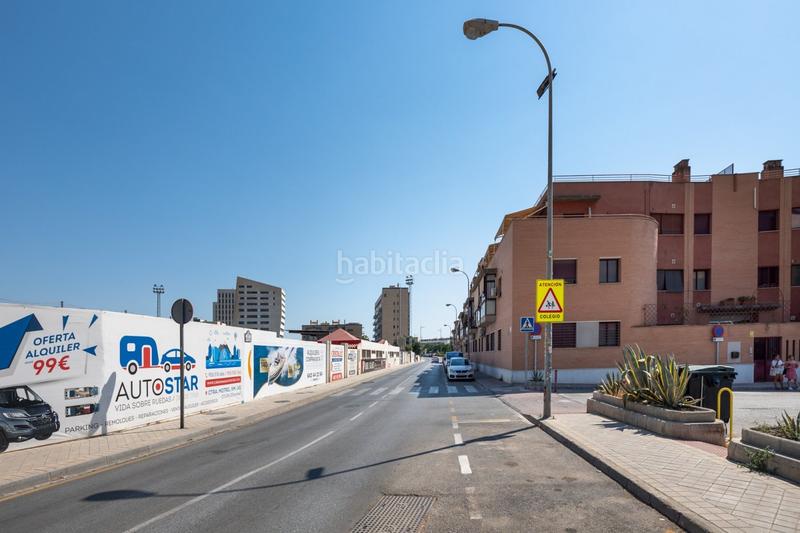 Foto 0515fff6-fd9d-40ef-b48a-f6097e4b323f. Terreno residencial en calle gustavo doré 12 solar zona campus salud en Armilla