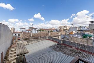 Casa a Carretera de murcia 28. Se vende casa 640 m2 en carretera de murcia, albaycin