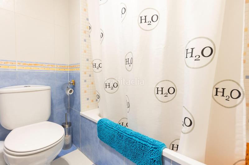 Foto 7f5170c1-aeff-44c4-aba9-3a259055c644. Piso en calle rector salvador vila hernández 4 se vende piso en playa granada - en Motril