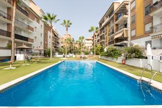 Appartement à Calle rector salvador vila hernández 4. Se vende piso en playa granada -motril