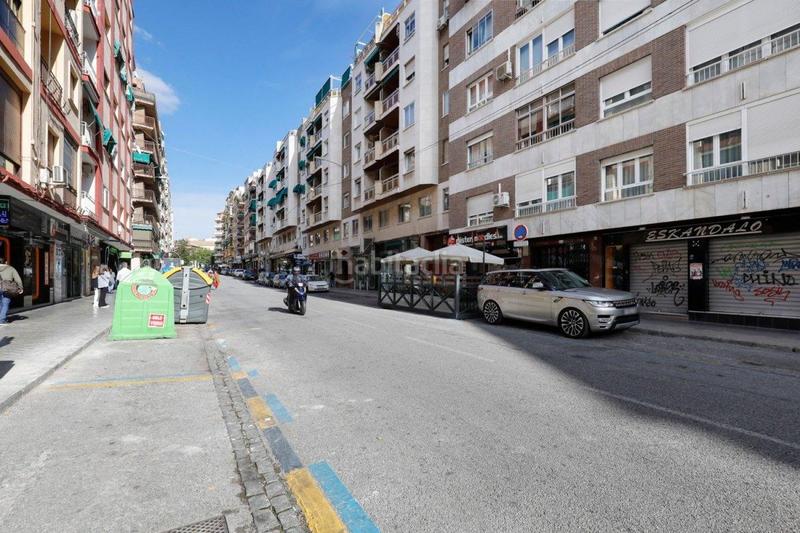 Foto 2060e45d-4836-423a-a491-cce9bae7b4d0. Posto auto in calle emperatriz eugenia 5 in Camino de Ronda Granada