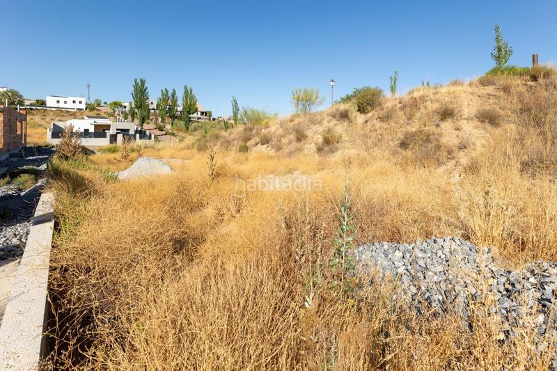 Foto 833ac249-6e63-454e-9a2d-b72b27fbd894. Terreny residencial a calle puntal de las siete lagunas 35 a Dílar