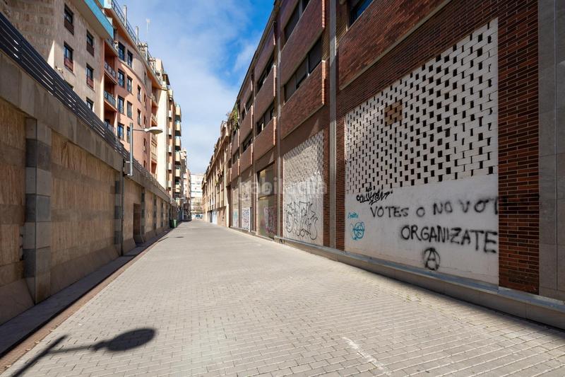 Foto 3ba41f0b-57a8-40ec-8ed0-b165d72a192d. Geschäftsraum in plaza de san lázaro 1 in Plaza de Toros Granada