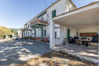 Masia a N/a. Se vende camping con licencia para reformar