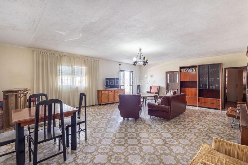 Foto a1cb46e1-c337-4928-84dc-c9bfdef0dd96. Casa en calle retama 5 se vende gran casa en almuñecar en Almuñécar