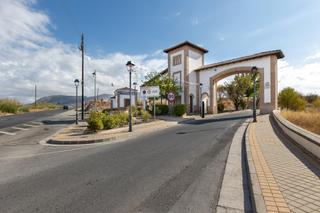 Terreny residencial a Calle mercedes salinas 2. Se vende magnifica parcela en jun