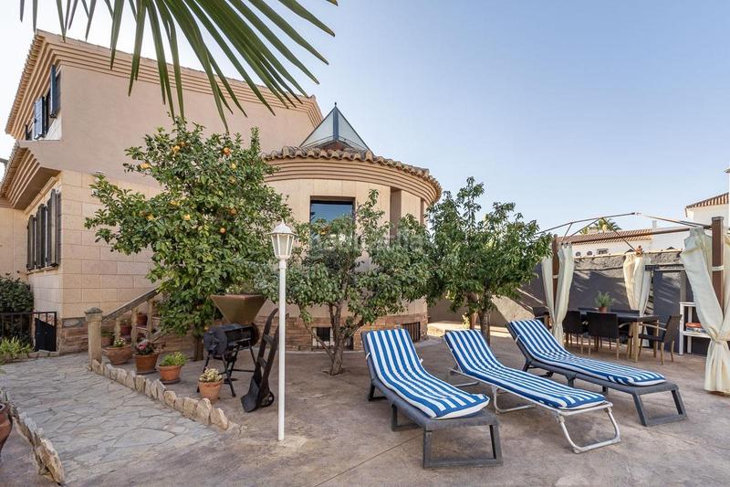 Foto 16cc0409-74a4-4703-9a07-e756102efe14. Chalet en calle almendros 15 se vende espectacular chalet _granada en Iznalloz