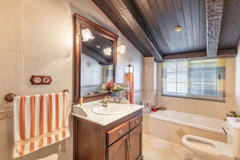 Foto 27615ea9-122a-4953-9165-2407ca8a8bba. Chalet en calle almendros 15 se vende espectacular chalet _granada en Iznalloz