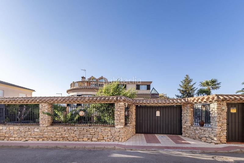 Foto 7068cbb4-2cc3-4d41-8c14-563dec410340. Chalet en calle almendros 15 se vende espectacular chalet _granada en Iznalloz