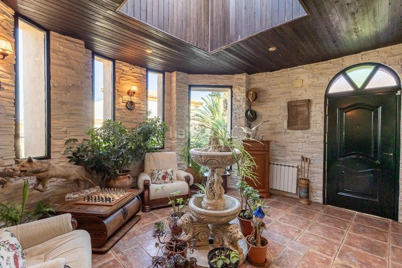 Foto 9a6ec731-92bd-4bf6-849e-f6dd358183c9. Chalet en calle almendros 15 se vende espectacular chalet _granada en Iznalloz
