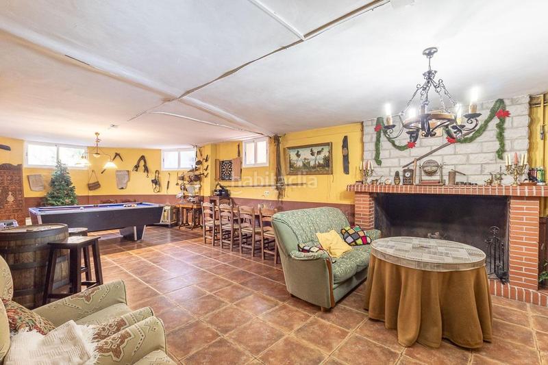Foto c023353f-432f-4b17-a723-22275a3c0f98. Chalet en calle almendros 15 se vende espectacular chalet _granada en Iznalloz