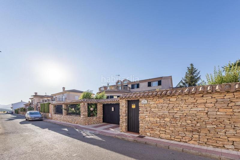 Foto d5476a73-0556-487d-a062-c43bf897d4cc. Chalet en calle almendros 15 se vende espectacular chalet _granada en Iznalloz