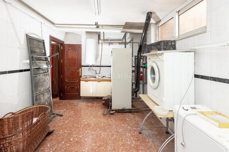 Foto 503533b0-e30f-46a7-afff-6124dd1c1a1a. Casa en calle profesor tierno galván 17 se vende unifamiliar en Santa Fe