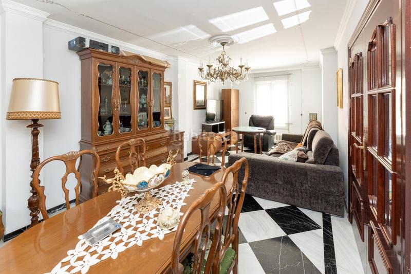 Foto 7d98056a-6d55-45fa-b80b-b4261c3e7d67. Casa en calle profesor tierno galván 17 se vende unifamiliar en Santa Fe