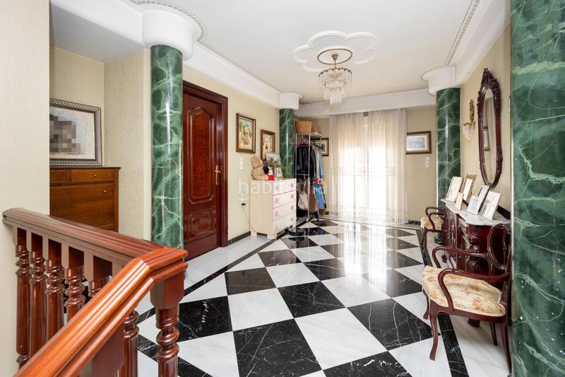 Foto ae38ed2c-5e2d-4496-830f-a96f86c9c18b. Casa en calle profesor tierno galván 17 se vende unifamiliar en Santa Fe