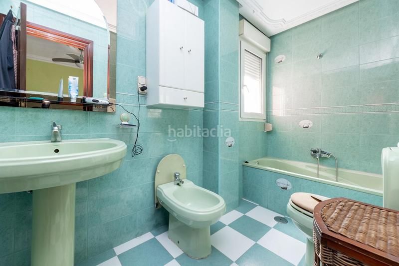 Foto f1c7b62f-3247-45d2-b7e5-f7bdf63ba738. Casa en calle profesor tierno galván 17 se vende unifamiliar en Santa Fe
