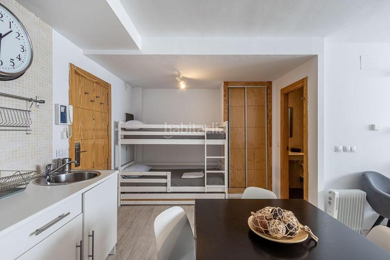 Foto 92fb48c2-5745-4b3b-8829-8c2448d89e41. Apartamento en plaza pradollano s/n se vende apartamento en edificio monte gorbea! en Sierra Nevada