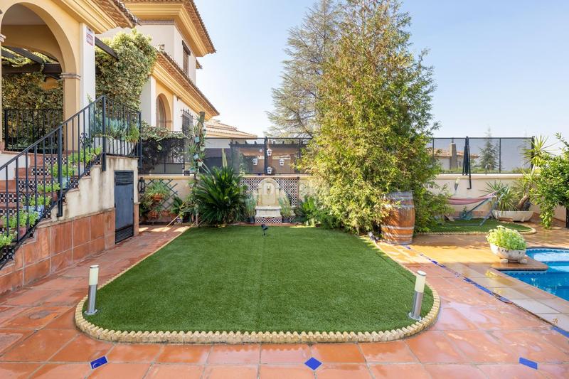 Foto 1da327d0-a8d7-48bf-a2dc-f489b0e9836e. Chalet en camelia 4 se vende ¡chalet independiente en zona colinas bermejas en Monachil