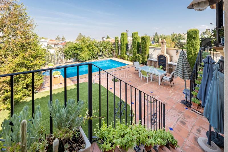 Foto 4a0b7161-de23-46a4-b7bd-0af3eeb40274. Chalet en camelia 4 se vende ¡chalet independiente en zona colinas bermejas en Monachil