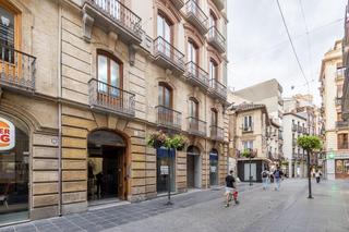 Parking coche en Puerta real de españa 3. Se vende garaje en puerta real