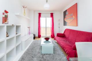 Location Appartement à Calle santa ana 8. Se alquila piso en la zubia granada