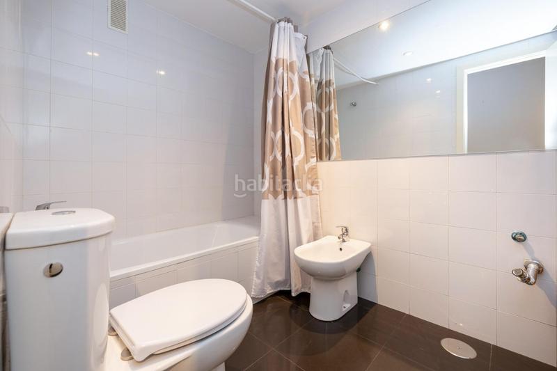 Foto 8140788c-a2f3-4ae5-adbd-ee1d4f4ede08. Pis a calle aconcagua 52 a Camino de los Neveros - Serrallo Granada