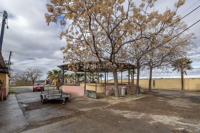 Foto 8df73fe6-203d-409d-93a9-8fff4208dd2a. Chalet en camino de la zubia 20 se vende fantástica villa con infinidad de posibilidades - ref. villazubia en Granada