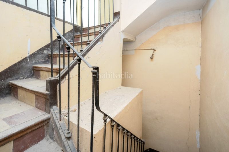 Foto aea62b31-ee31-49d2-876c-946140614337. Edifici a plaza de bib-rambla 7 a Centro - Sagrario Granada