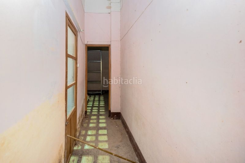 Foto dd2986eb-5355-4186-98be-42e9bd2689c5. Edifici a plaza de bib-rambla 7 a Centro - Sagrario Granada