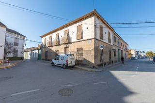 Casa a Calle don nemesio terriente 2. Se vende vivienda a reformar en el centro de fuente vaqueros_gra