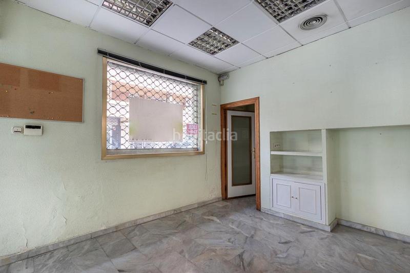 Foto 28bc3b50-a75b-419b-a8ad-9290dc60fc1e. Local comercial a avenida doctor oloriz 4 a Plaza de Toros Granada