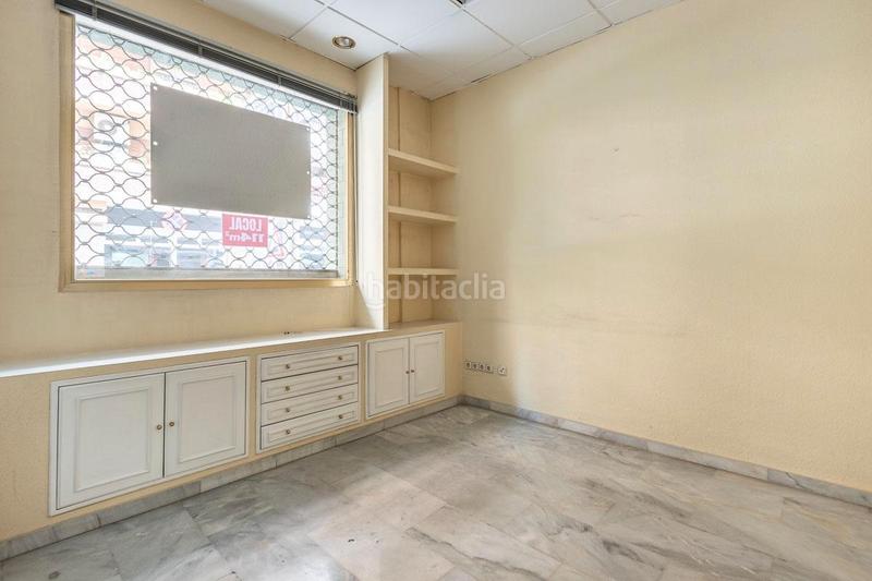 Foto 92215a1c-4106-4f03-afd6-bc39ccfb1f7b. Local comercial a avenida doctor oloriz 4 a Plaza de Toros Granada