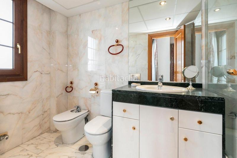 Foto 2884e472-3f7f-4f96-a4bf-16dd39638e8f. Casa en avenida loaysa 2 se vende villa de lujo en huetor vega zona entrada en Huétor Vega