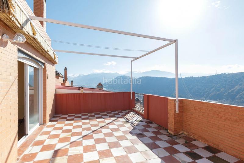 Foto 006b6ac8-e3da-4f36-8c7b-fc1fad4a57e2. Maison jumelée dans calle sala dos hermanas 132 dans Granada