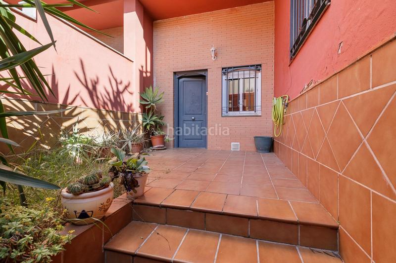 Foto 0b16f8b6-345b-427b-9133-63e96fbe6620. Maison jumelée dans calle sala dos hermanas 132 dans Granada
