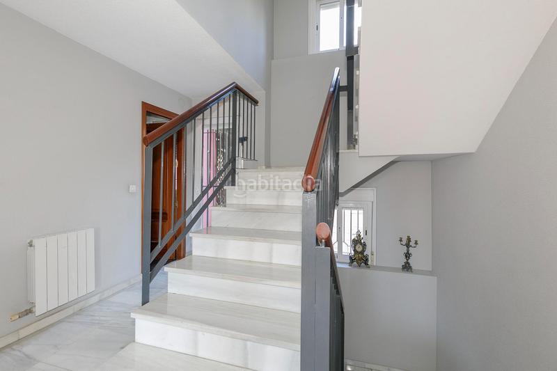 Foto 22d0e45d-e049-4ec5-b033-298c79dc3c89. Maison jumelée dans calle sala dos hermanas 132 dans Granada