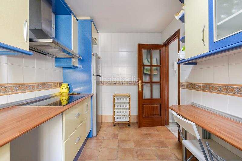 Foto 37f96635-e640-4746-b4ba-a0494c72d290. Maison jumelée dans calle sala dos hermanas 132 dans Granada