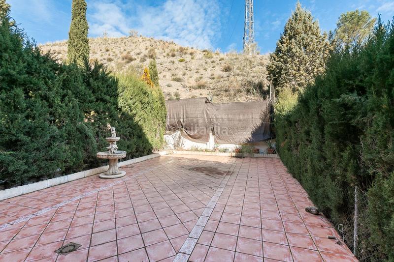 Foto 4ec06bc4-f81b-44bf-83e2-4def3aa8d3f2. Maison jumelée dans calle sala dos hermanas 132 dans Granada