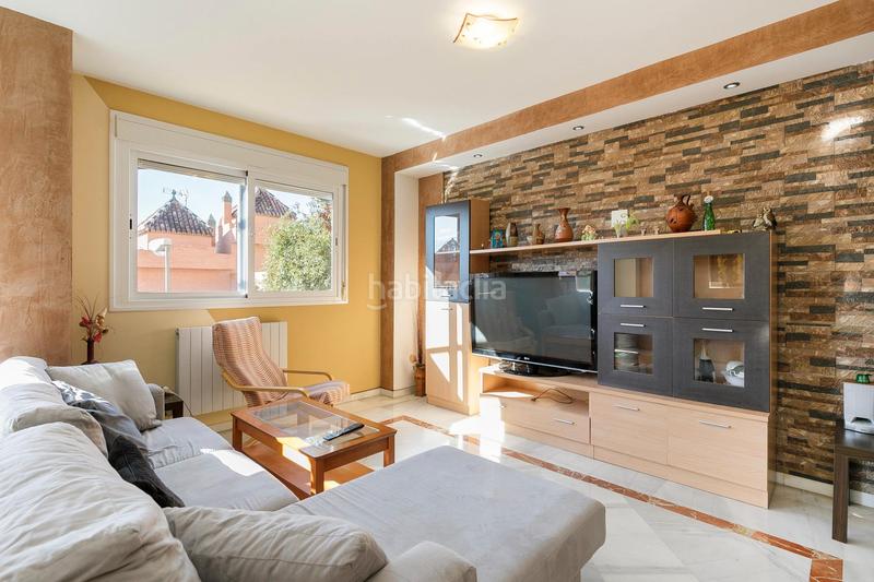 Foto 89418d03-80b1-40e9-ad7c-760fa577e14b. Maison jumelée dans calle sala dos hermanas 132 dans Granada