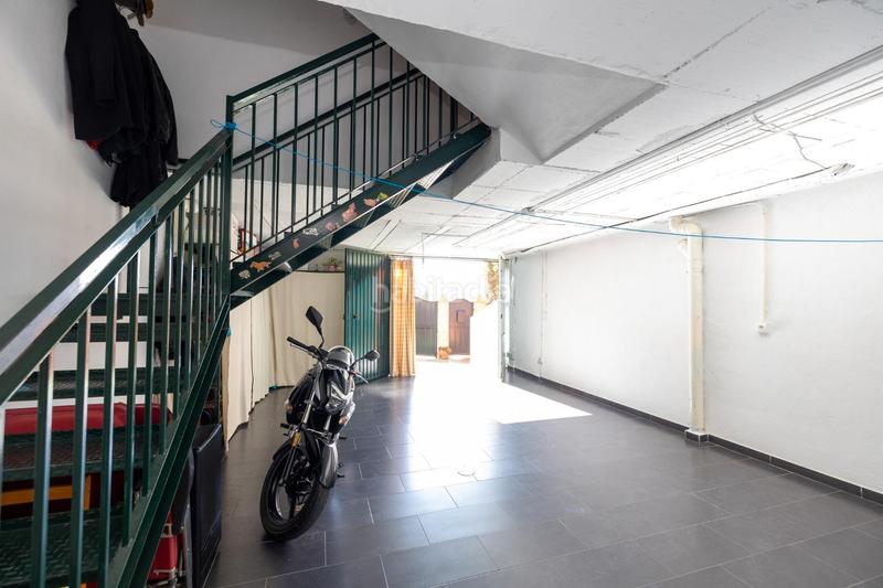 Foto 4fb13b2c-6b70-481e-8399-1328c97b21a7. Chalet en avenida luis javier rodriguez salas 177 se vende chalet independiente de 4 dormitorios en nuevo . seminuevo en Jun
