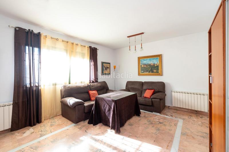Foto f3c745c4-bcb6-4426-b72f-6c4309f200a0. Chalet en avenida luis javier rodriguez salas 177 se vende chalet independiente de 4 dormitorios en nuevo . seminuevo en Jun
