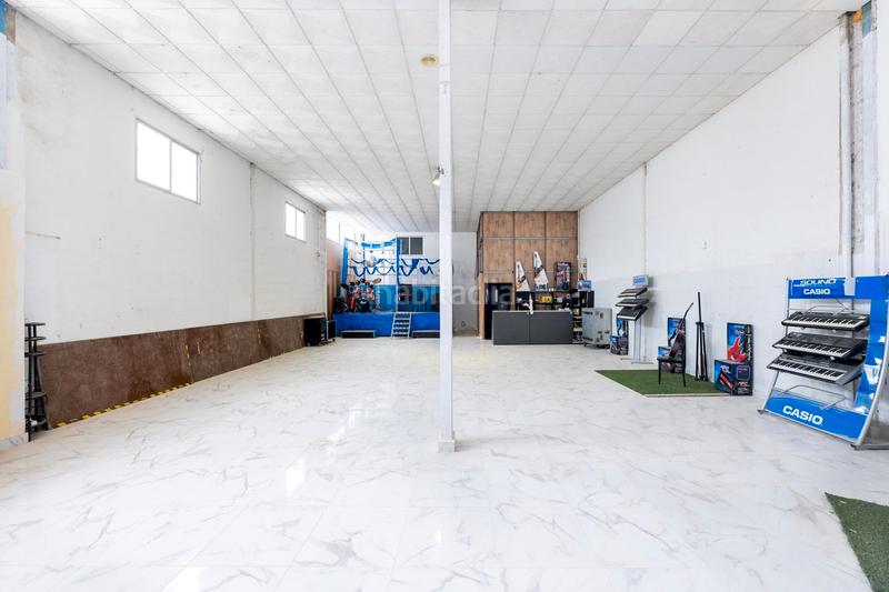 Foto 2f34957d-f94f-46ff-9946-d375ef0fa708. Fabrikhalle in plaza industrial los álamos 3 in Atarfe