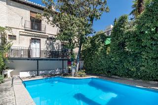 Xalet a Calle barranco del abogado 5. Se vende carmen con espectacular jardin y piscina en paseo del s