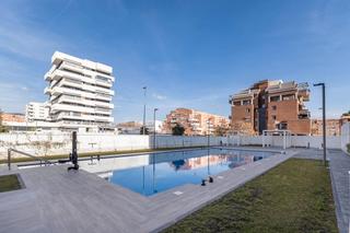 Maison à Calle hermigua 9. Se vende casa independiente dentro de la exclusiva urbanización