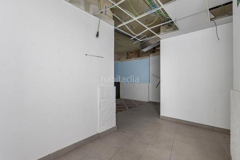 Foto 8f0e5096-a9da-4386-8d81-ca8d6a49fa5a. Geschäftsraum in calle acera del darro 74 in Fígares Granada
